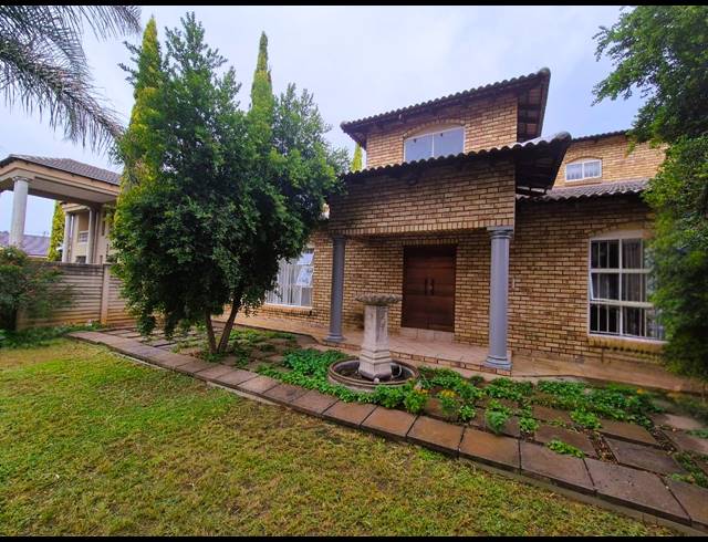 3 BEDROOM HOUSE FOR SALE IN ARCON PARK